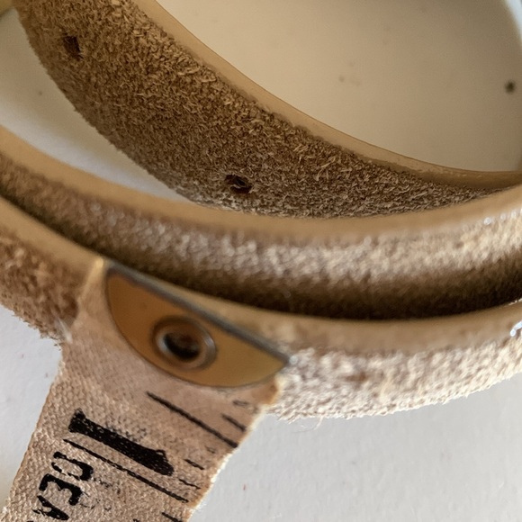 Cream Suede 1” Leather Belt with rectangular Buckle Sz. L - Picture 9 of 9